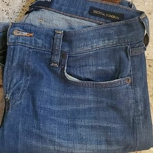 Lucky Brand sienna tomboy jeans!